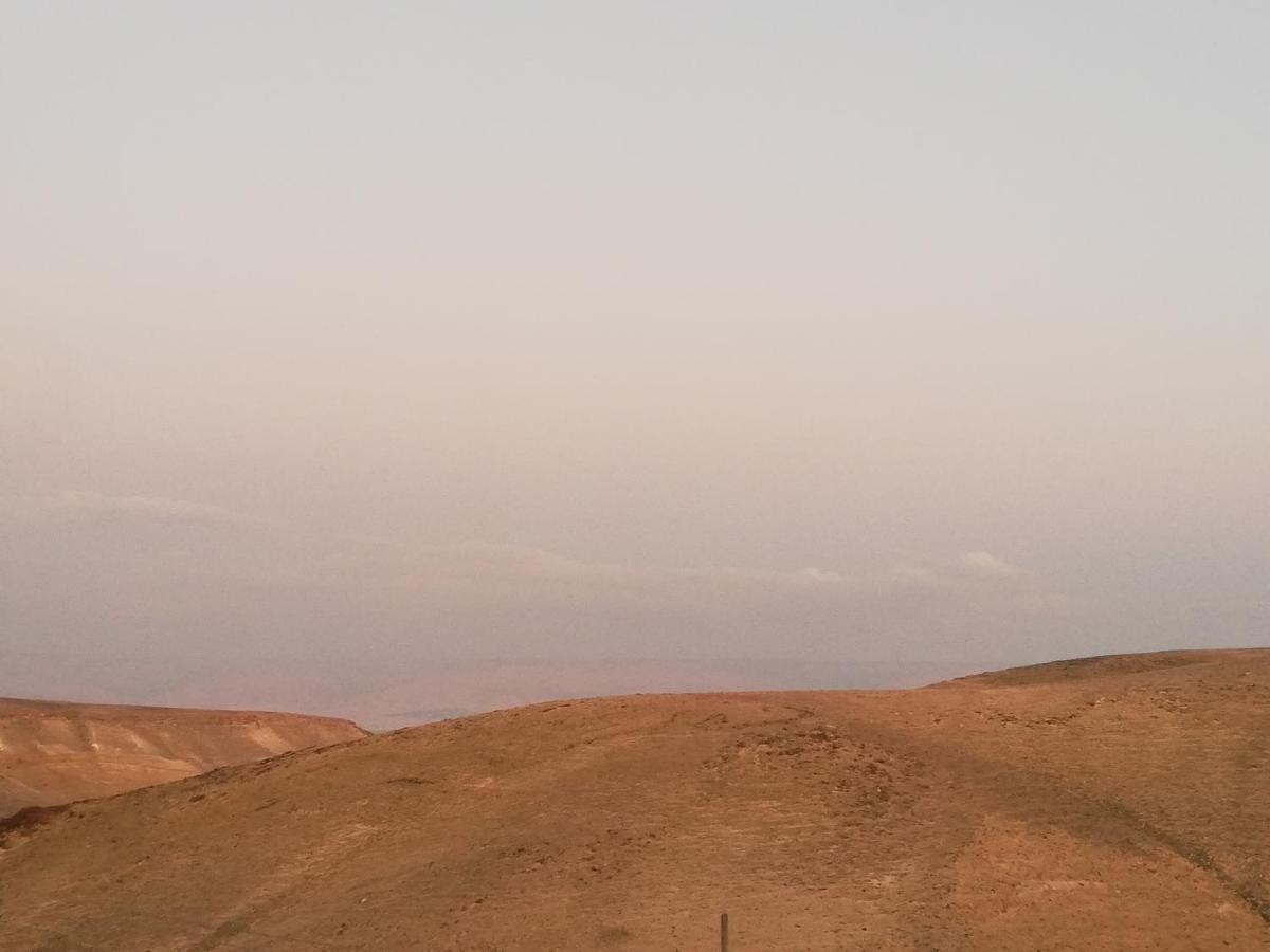 Desert Sunrise Arad Hotel Exterior photo